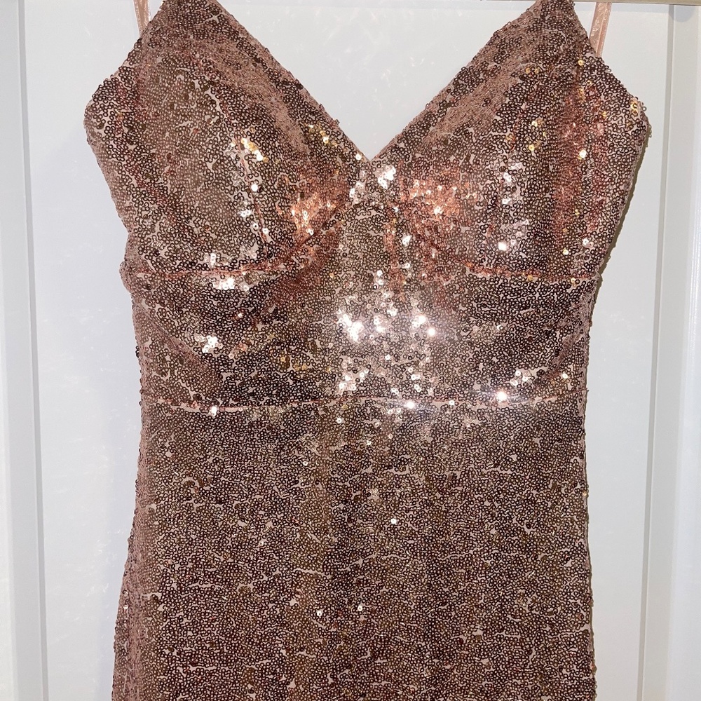 Dress - Picture 2 of 6